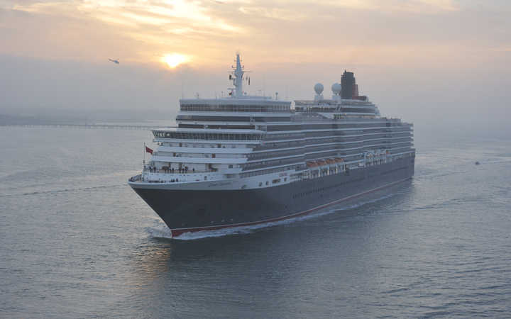 Bateau Queen Elizabeth